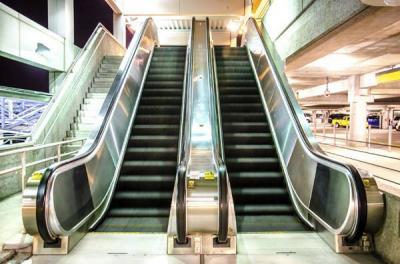 電梯設(shè)備回收